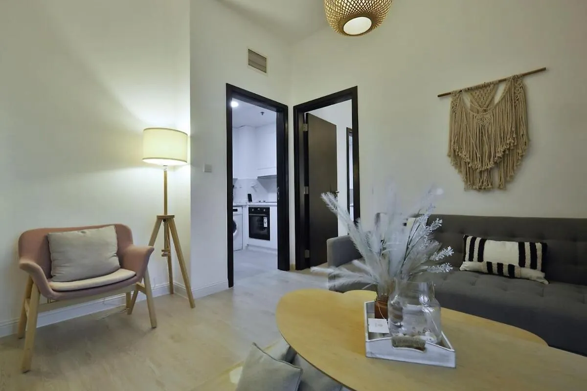 Cosy 1 Bed In Seasons Jvc Apartment Dubai